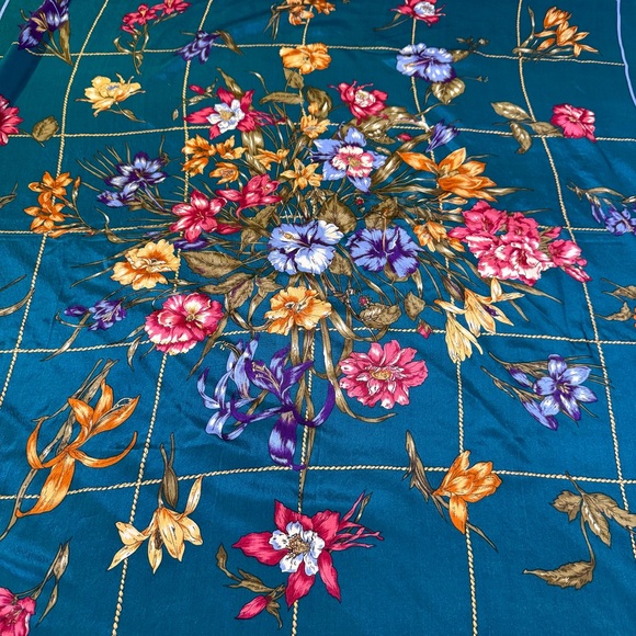 Vintage Bill Blass Silk Scarf, Deep Teal with Floral Garden Print Large square - Picture 3 of 8